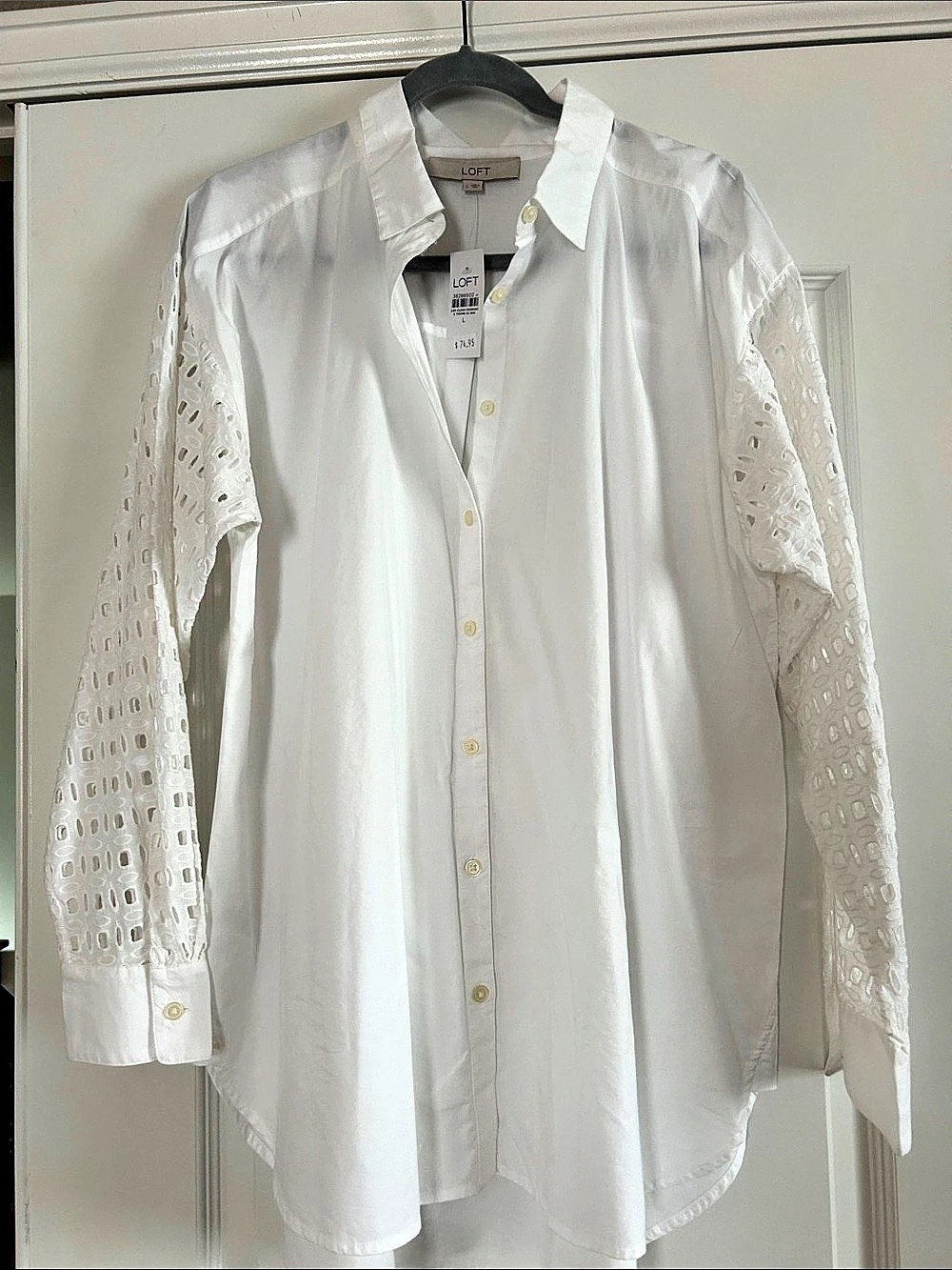 LOFT Embroidered Eyelet Sleeve Blouse in White Size Large NWT